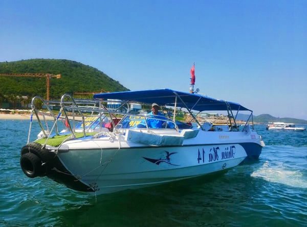 Tour-Vip-1-Dao-Nha-Trang