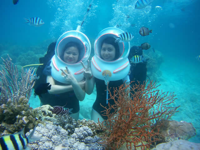 island-hopping-plus-sea-walk